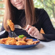Bantu Lunturkan Lemak, 5 Minuman Ini Bisa Dikonsumsi Setelah Makan Gorengan