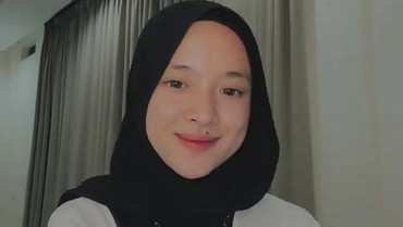 img-title Bukti Nissa Sabyan Diduga Hamil Anak Ayus, Baju dan Raut Wajah Disorot