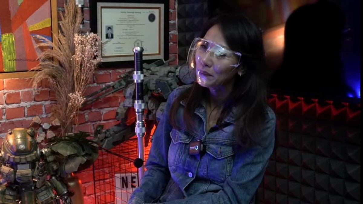 Wenny Ariani adalah sosok W yang membuat publik penasaran karena mengaku punya anak dengan Rezky&period; Yuk kita lihat sosoknya&excl;