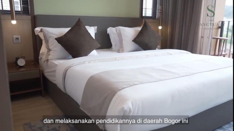 Potret Rumah Mewah yang Dibeli Desy Ratnasari Untuk Nasywa Sang Putri Desy Ratnasari memberikan satu unit rumah untuk anaknya agar bisa belajar mandiri. Yuk kita intip potret rumah mewah Nasywa!
