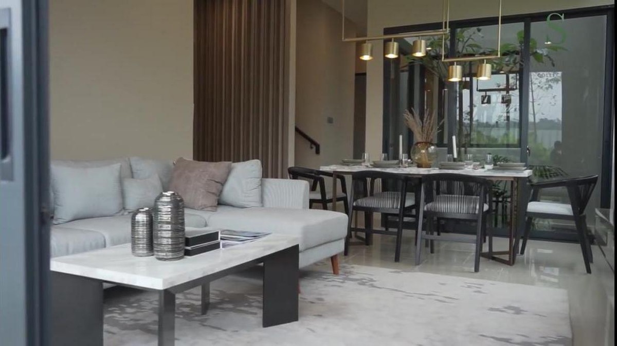 Desy Ratnasari memberikan satu unit rumah untuk anaknya agar bisa belajar mandiri&period; Yuk kita intip potret rumah mewah Nasywa&excl;