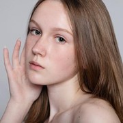 Baru Mulai Merawat Wajah? 5 Pilihan Skincare untuk Pemula Berikut Bisa Dicoba!