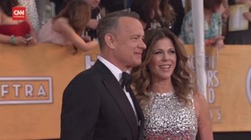 VIDEO: Tom Hanks Rayakan Ulang Tahun ke-65