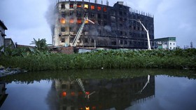 Pemilik Pabrik Jus yang Terbakar di Bangladesh Ditangkap
