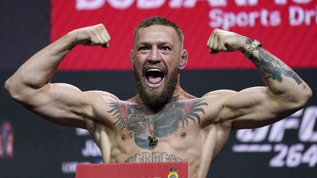 McGregor dan Chandler Jadi Pelatih UFC Presiden UFC Dana White mengumumkan bahwa Conor McGregor dan Michael Chandler akan menjadi pelatih dalam ajang The Ultimate Fighter musim mendatang.