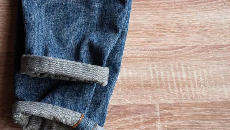 Penggunaan cuka putih suling pada saat proses mencuci ternyata memiliki banyak manfaatnya, Bunda. Klik baca untuk mengetahuinya ya Bunda.