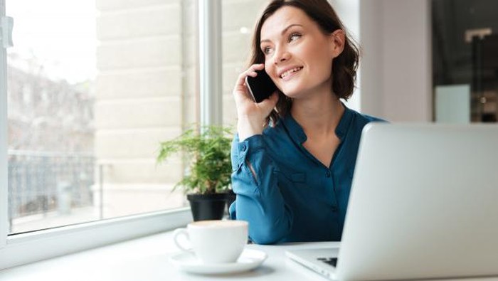 Memberi ruang kepada pasangan ketika pacaran, akan membantu jika itu menjadi sangat terstruktur, kamu bisa mendiskusikan kapan akan bertemu, kapan akan menjawab telepon dan lain-lain.
