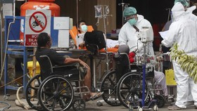 Syarat Relaksasi PPKM: Kasus Melambat-BOR di Bawah 80 Persen