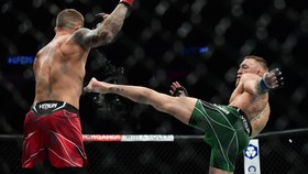 White: McGregor Bisa Kembali ke UFC Tahun Ini Usai Patah Kaki