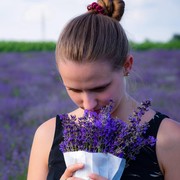Menurut Studi, 5 Aroma Ini Dipercaya Dapat Meningkatkan Mood Berantakan