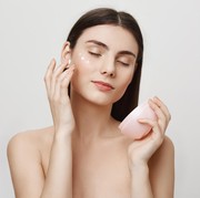 Sebelum Membeli Skincare, Ketahui Jenis Kulitmu dengan 2 Cara Ini