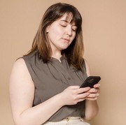 Ketahui Bahaya Blue Light dari Gadget, Bikin Kulit Rusak!