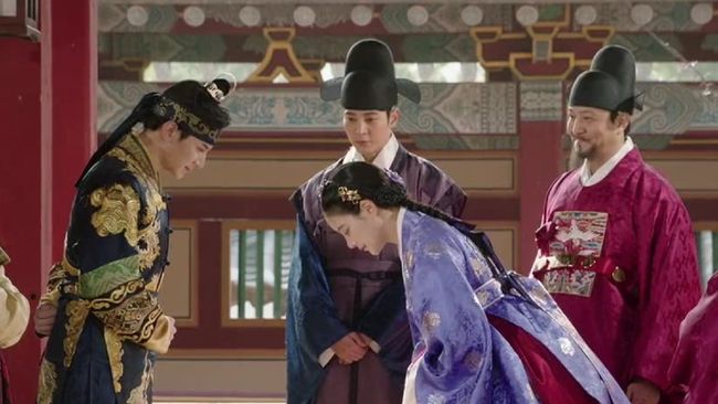 Drama Korea My Sassy Girl merupakan serial komedi romantis antara cendekiawan dan putri raja pembuat onar dengan latar era Dinasti Joseon. Berikut sinopsisnya.