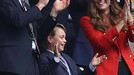 Ekspresi Lucu Pangeran George Saat Nonton Piala Eropa Disorot Pangeran George ikut kedua orang tuanya menonton piala Eropa secara langsung di Stadion. Yuk kita intip potretnya!