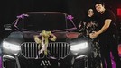 Foto Mobil Mewah Aurel Hermansyah Aurel Hermansyah mendapatkan kado sebuah mobil BMW mewah seharga Rp 2 M. Yuk kita intip penampakan mobil Aurel!
