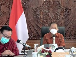 Gubernur Bali Ajak Kades-Lurah Minum Kopi Campur Arak Biar Sehat Saat PPKM