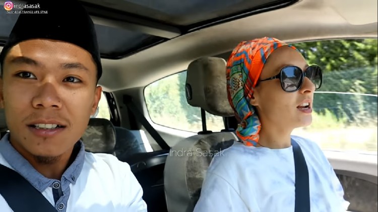 Indra dan Melissa
