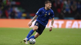 Viral Momen Lucu Celana Immobile Melorot Saat Italia Juara