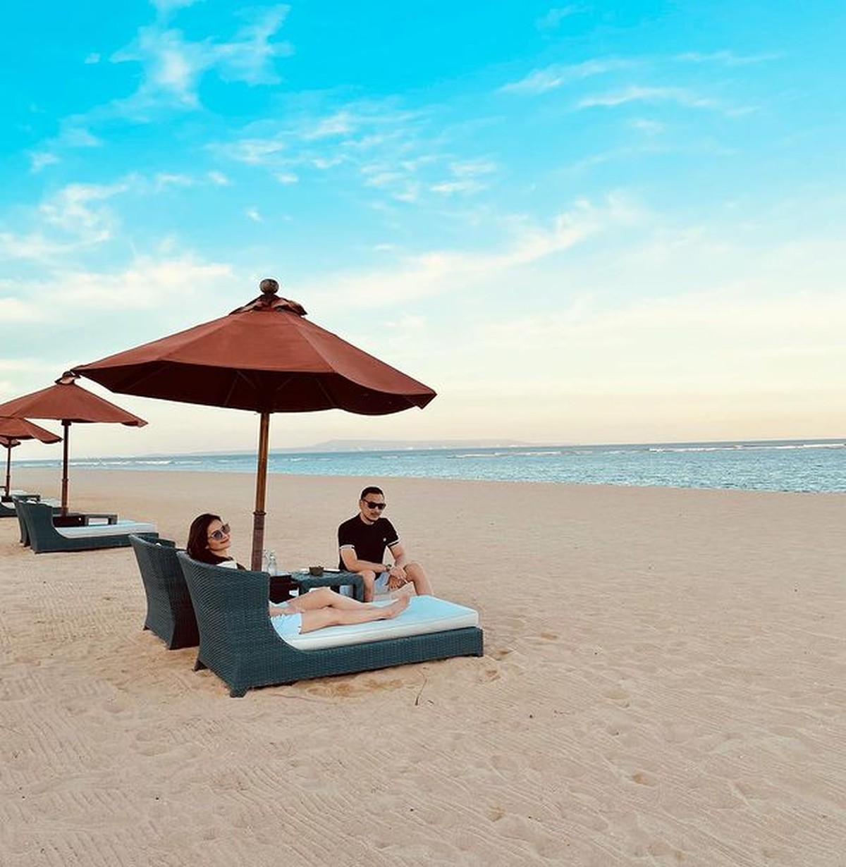 Intip momen liburan mewah rasa bulan madu Cut Tary dan Richard Kevin