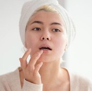 5 Kiat Mudah Cegah Bibir Pecah-pecah Selama Bulan Puasa