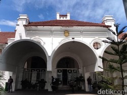 PN Makassar Tunda Adili Owner Skincare Merkuri Mira Hayati karena Sakit