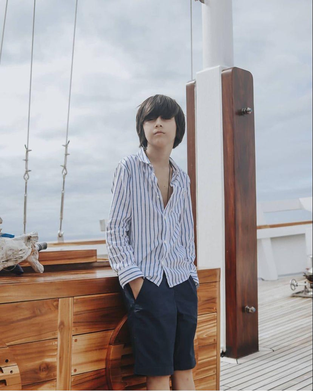 Alric putra bungsu Wulan Guritno dan Adilla Dimitri ketampananya curi perhatian&period; Yuk intip&excl;