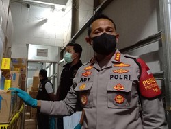 Terbongkar Penimbunan Obat Covid Dijual Lebih Mahal di Jakbar