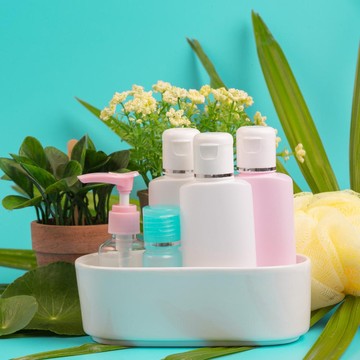 img-title Stop Buang Uang untuk Perawatan Wajah ala Korea, Ini Alasan Kamu Perlu Diet Skincare Sekarang Juga!