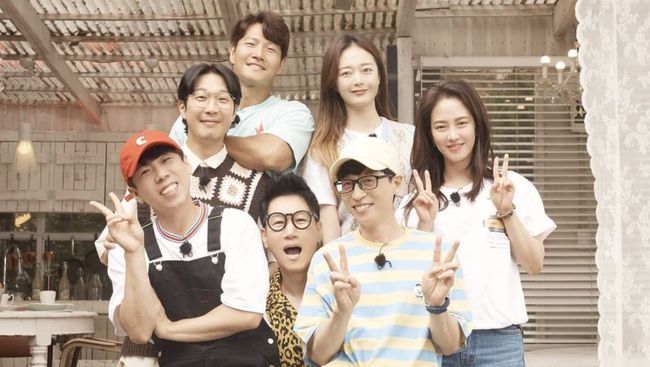 Belasan artis Korea dikonfirmasi positif Covid pada pekan ini, seperti para member Running Man serta pasangan artis Lee Byung-hun dan Lee Min-jung.