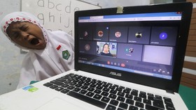 Pengamat Ungkap Titik Lemah Program Laptop Lokal ala Nadiem