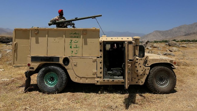 FOTO: Suasana Genting Saat Taliban Kuasai Afghanistan