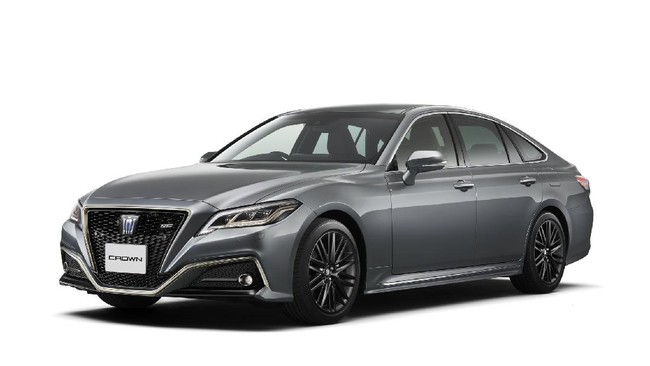 Toyota memberikan Crown sentuhan spesial khusus untuk konsumen di Jepang.