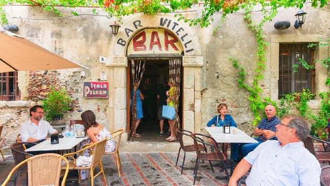 Syuting film 'The Godfather' di Italia sebagian besar dilakukan di kota Sicily (Sisilia). 
