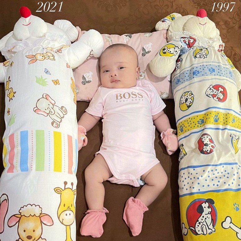 Barang Berharga Fantastis Milik Anak Selebgram Rica Andriani Bikin Minder Anak selebgram Rica Andriani dan Fahrul Sudiani disebut-sebut sebagai anak sultan. Yuk intip potretnya!