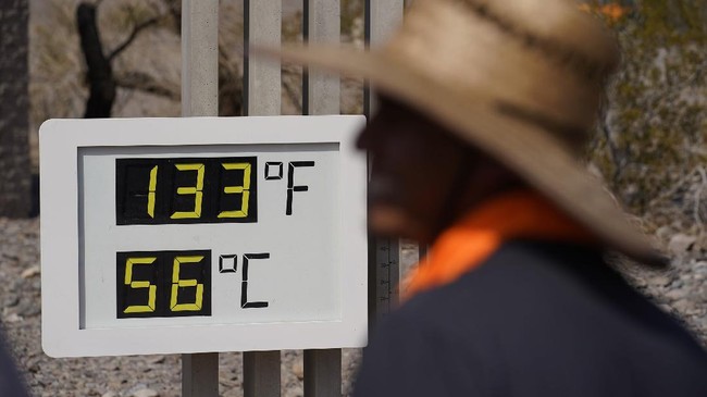 FOTO: Gelombang Panas Terburuk Terjang Death Valley AS