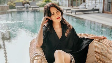 img-title Ini Bukan Kali Pertama Sophia Latjuba Dikira Pindah Agama Lagi Usai Mualaf