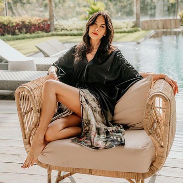 Usai Putuskan Jadi Mualaf, Sophia Latjuba Pindah Agama Lagi?