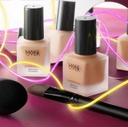 Baru! Make Over Hydrastay Glow Fluid Foundation untuk Kulit Kering