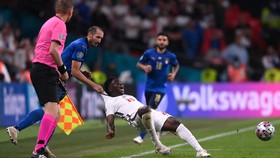 Petisi Ulang Final Euro Berpeluang Dibahas Parlemen Inggris