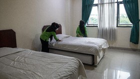Hoaks Jadi Beban Pemindahan Pasien ke Isoter di Pamekasan