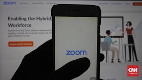 img-title Zoom Akan PHK 1.300 Karyawan, Pangkas Gaji CEO 98 Persen