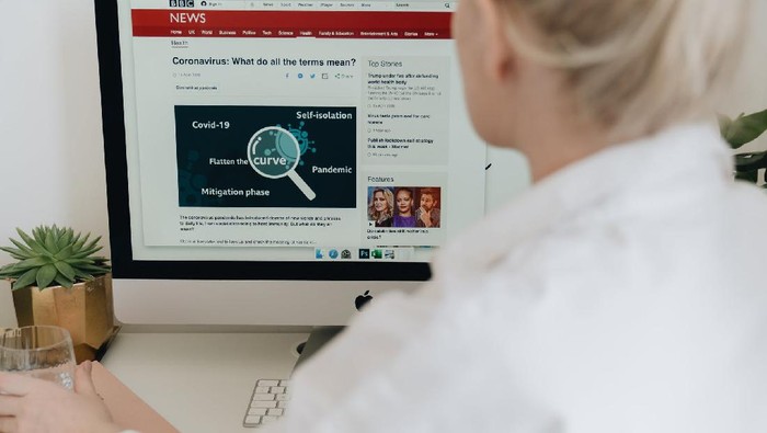 Penyebaran Berita Hoaks Semakin Membanjiri Media! Bagaimana Cara Kita Identifikasi Berita Hoaks?