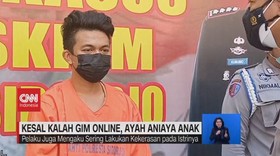 VIDEO: Kesal Kalah Gim Online, Ayah Aniaya Anak