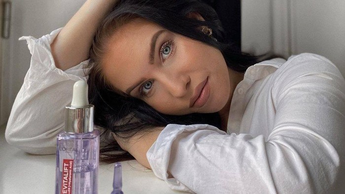Rangkaian Skincare L'Oreal Paris Revitalift Hyaluronic Acid, Bikin Kulit Cerah dan Lembap Rangkaian Skincare L'Oreal Paris Revitalift Hyaluronic Acid, Bikin Kulit Cerah dan Lembap