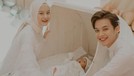 Dinda Hauw dan Rey Mbayang menggelar sebuah acara aqiqah baby Arshaka putra pertama mereka&period; Yuk intip momennya&excl;