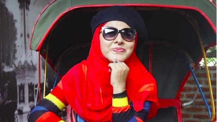 Neneng Anjarwati meninggal dunia