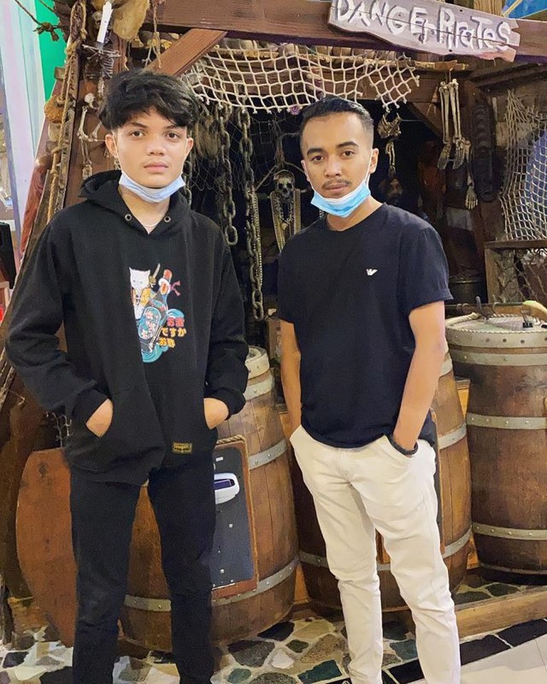 Paras Tampan Adam Batubara, Putra Ucok Baba yang Kini Diidolakan Remaja Paras Tampan Adam Batubara, Putra Ucok Baba yang Kini Diidolakan Remaja