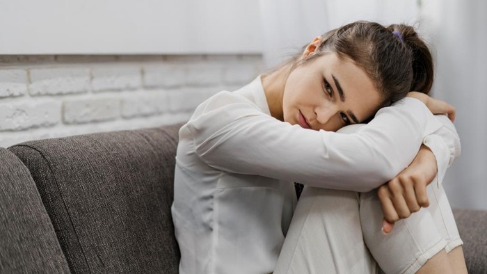 Sering Ragu Terhadap Diri Sendiri? Hati-Hati Imposter Syndrome!