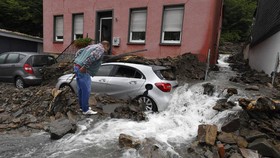 FOTO: Hancur Negara Bagian di Jerman oleh Banjir Bandang