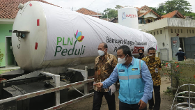 PLN Salurkan Bantuan 11,9 Ton Oksigen ke 4 RS di Jateng & DIY